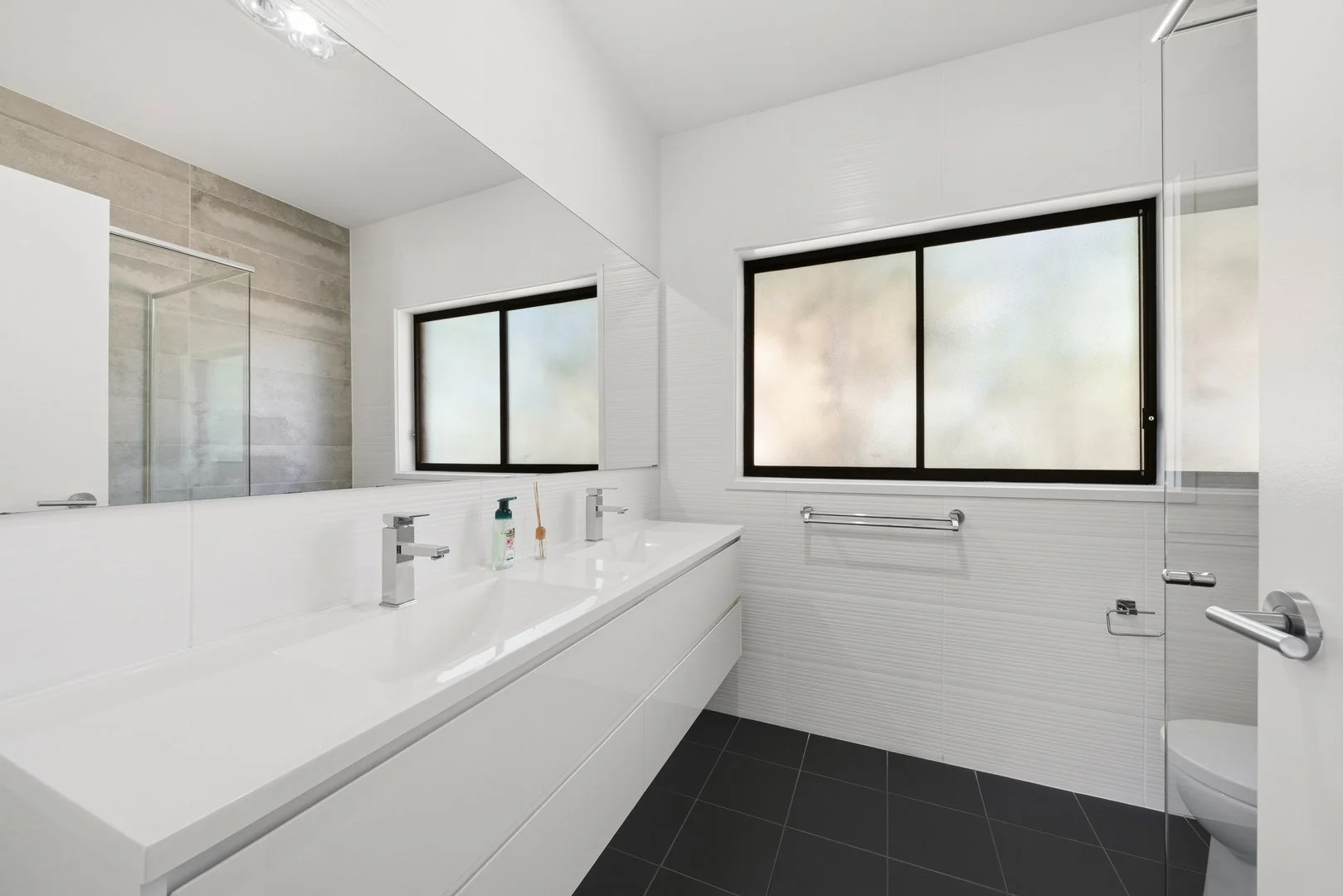 Photo of 10 Loddon Street, Kaleen ACT 2617