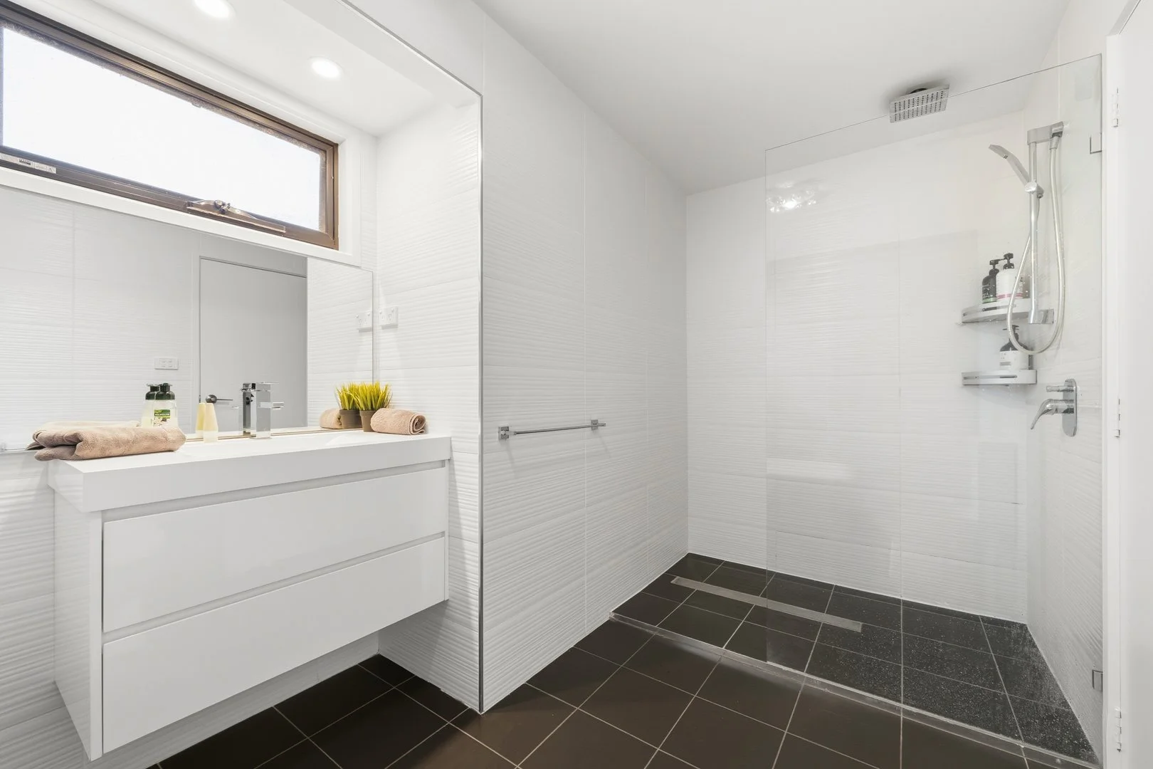 Photo of 10 Loddon Street, Kaleen ACT 2617
