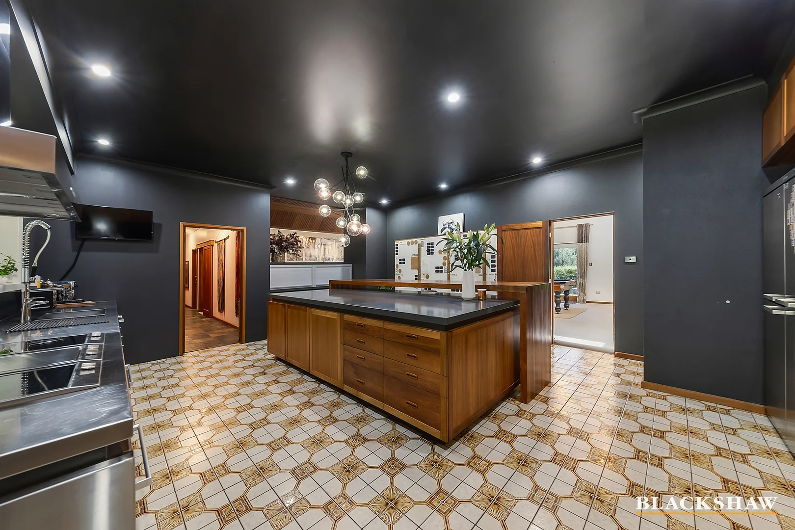 Photo of 2 Mugga Way, Red Hill ACT 2603
