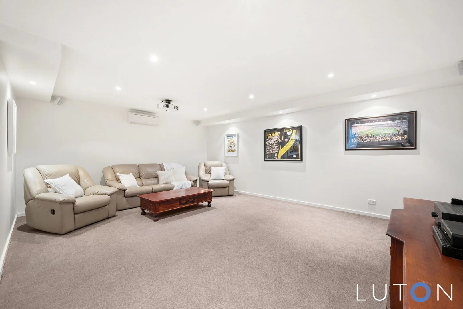 Photo of 3 Daplyn Close, Weston ACT 2611