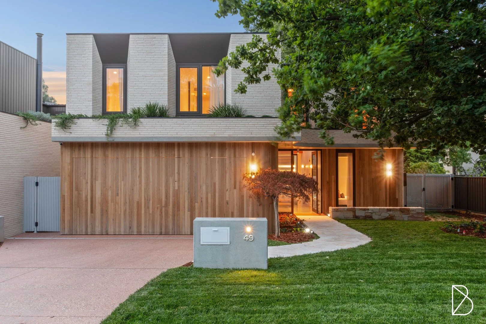 Photo of 49 Norman Street, Deakin ACT 2600