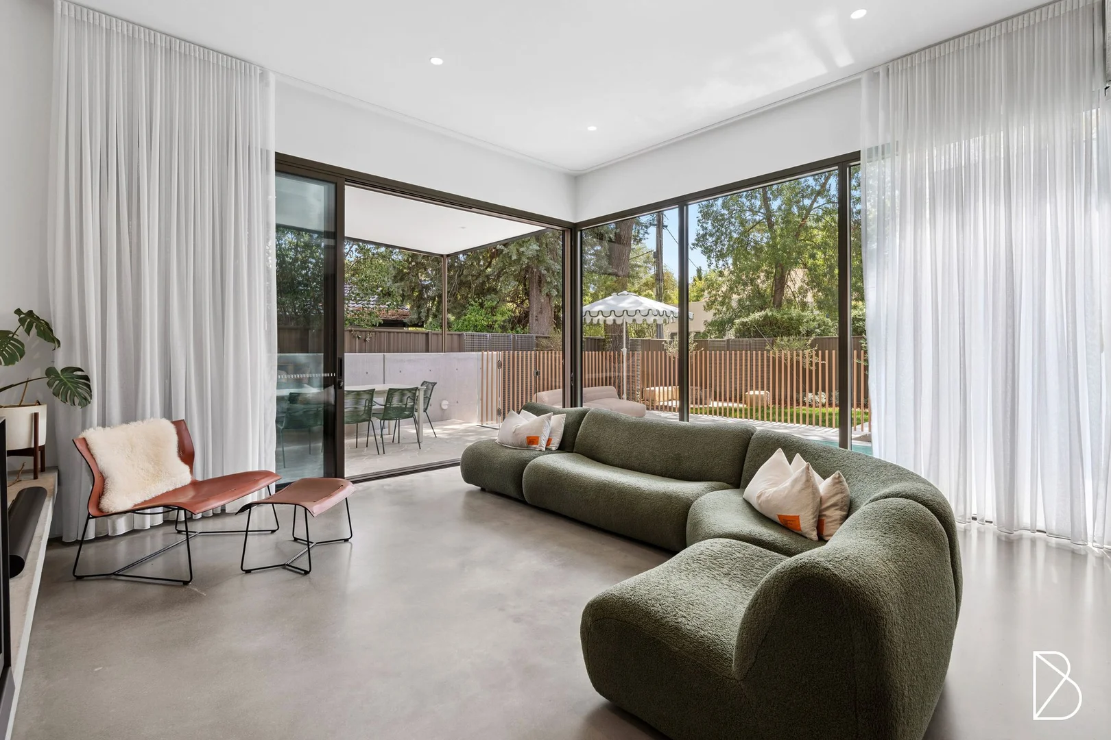 Photo of 49 Norman Street, Deakin ACT 2600