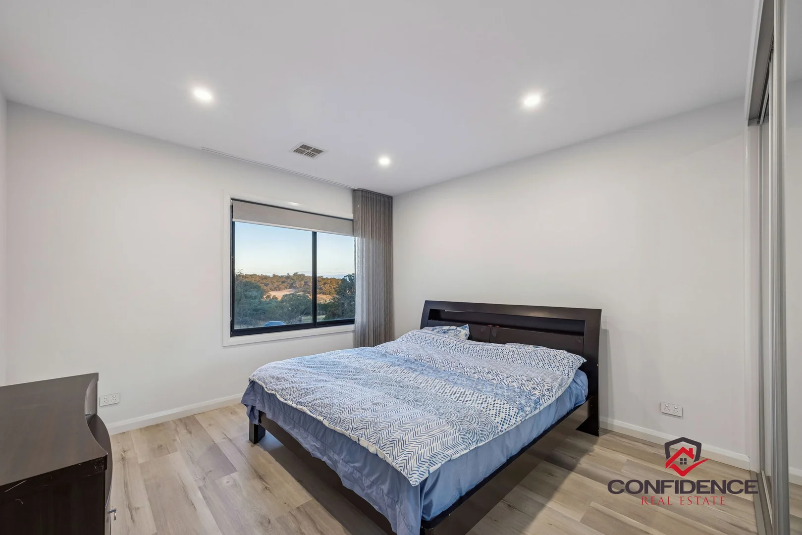 Photo of 42 Gordon Ford Way, Taylor ACT 2913