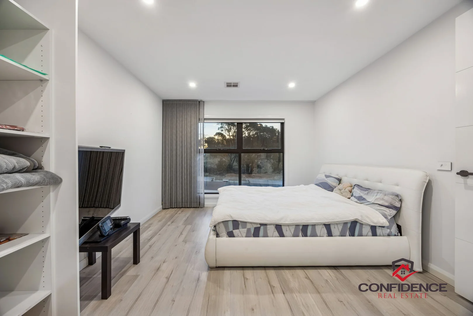 Photo of 42 Gordon Ford Way, Taylor ACT 2913