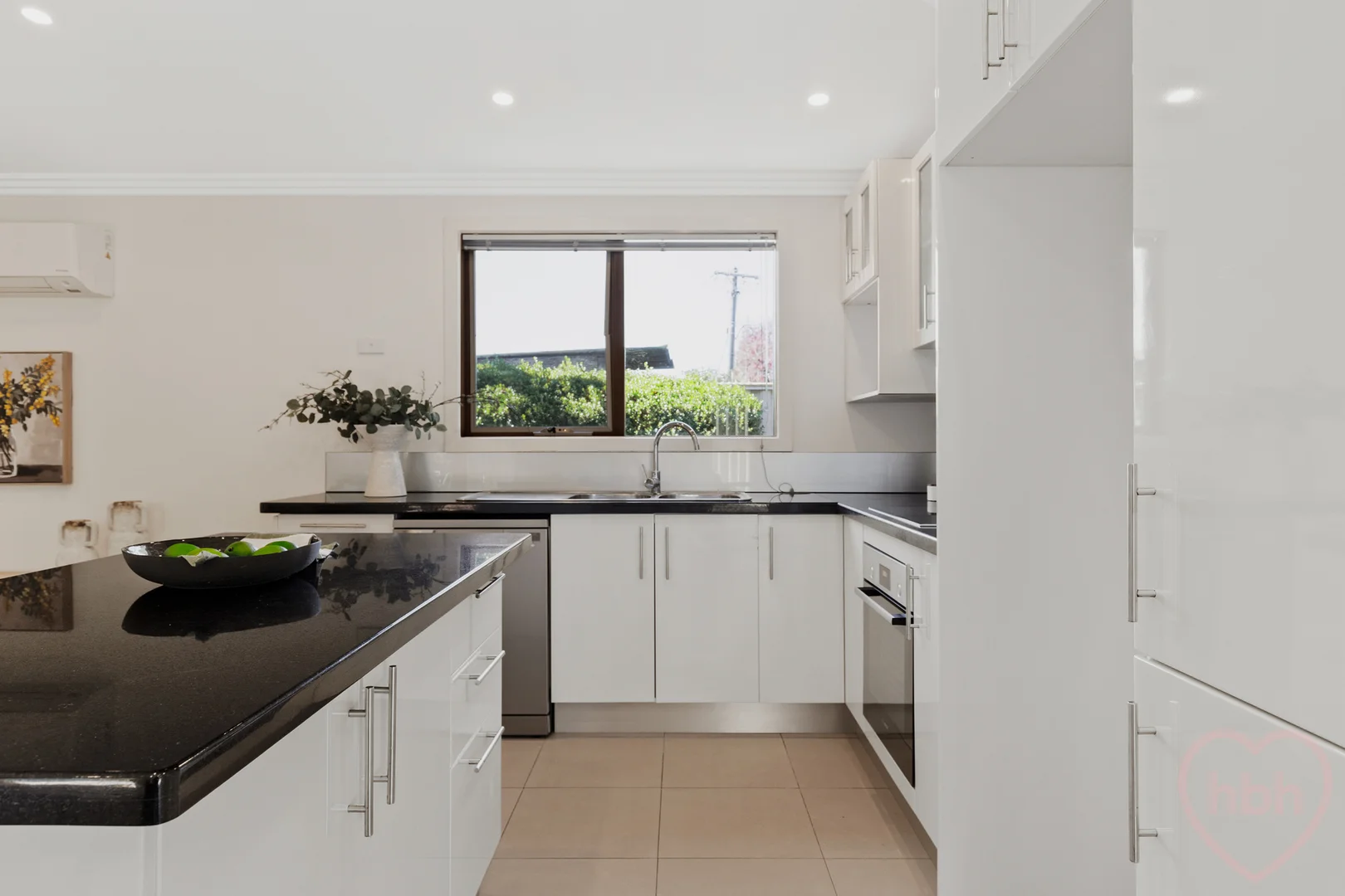 Photo of 24B Hovea Street, O'Connor ACT 2602